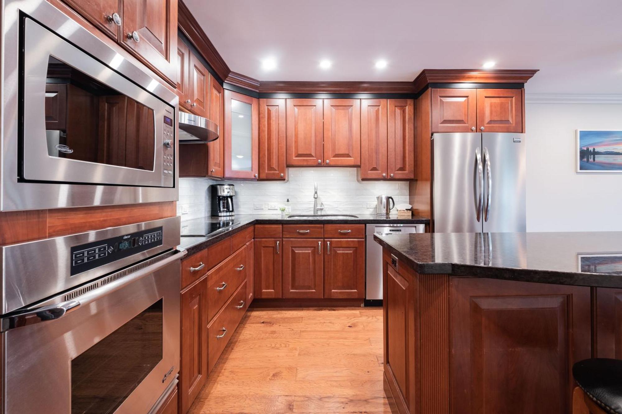 Greyhawk By Outpost Whistler Villa Екстериор снимка