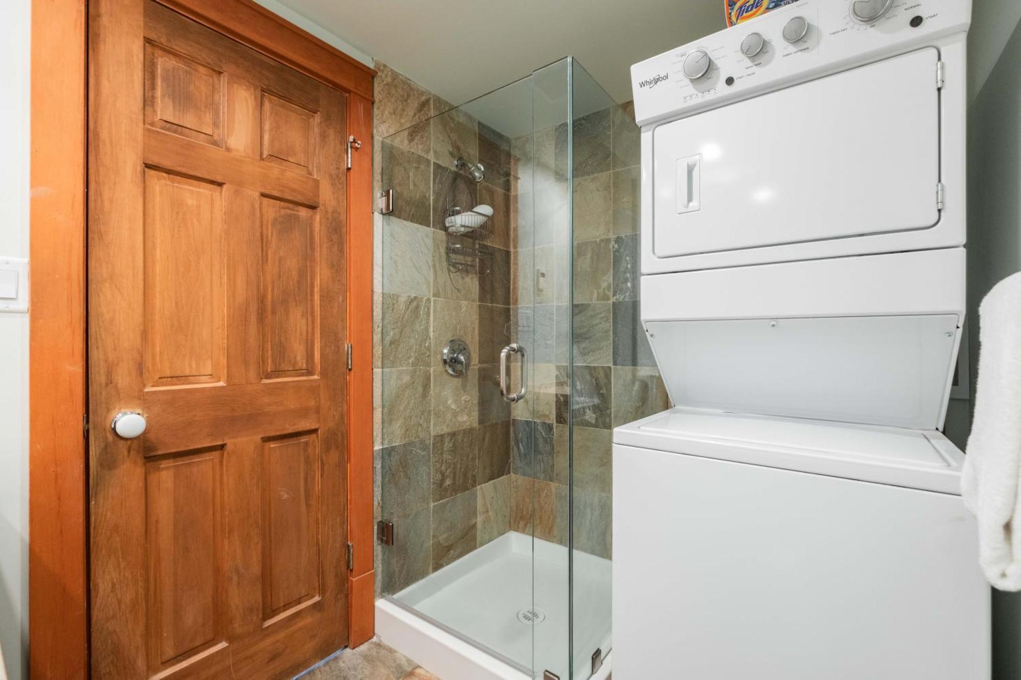 Greyhawk By Outpost Whistler Villa Екстериор снимка
